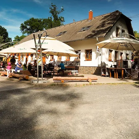 U Lavky Guest house Kvetnice